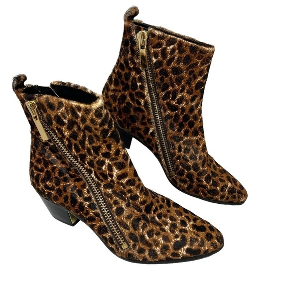 Rachel Zoe Leopard Print Calf Hair Leather Low Heel Ankle Booties Boots Size 7.5 - Picture 2 of 16